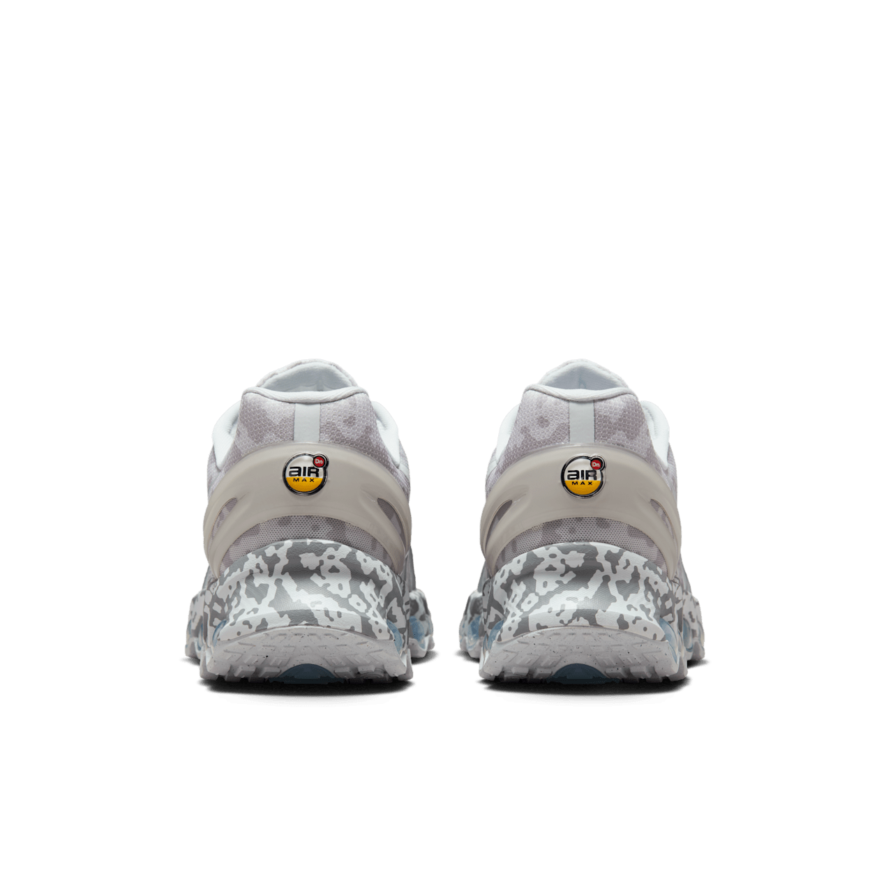 NIKE公式】エア マックス Dn8 'Pure Platinum' (IB6184-002